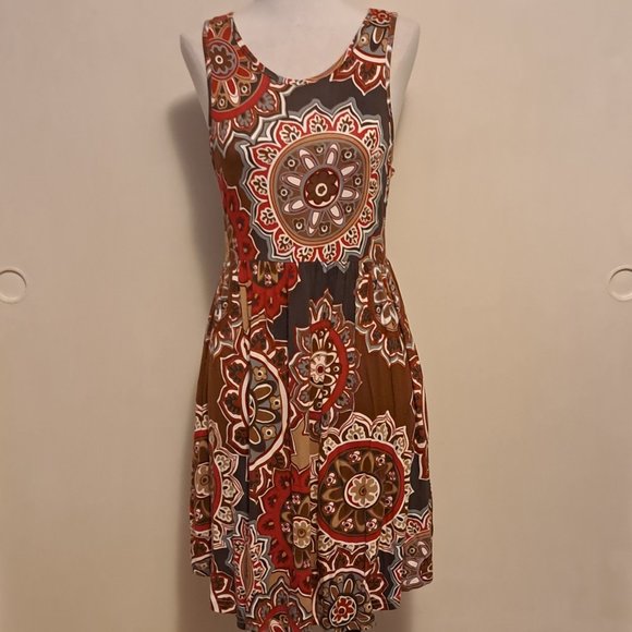 Geometric Print Dress Size MED Sleeveless Tank Midi  Stretchy Shift Longyuan NWT - Picture 5 of 13